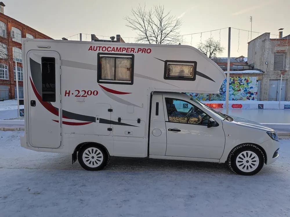 Автодом HELIX 2200 на базе ВИС 234900 (Лада Гранта)